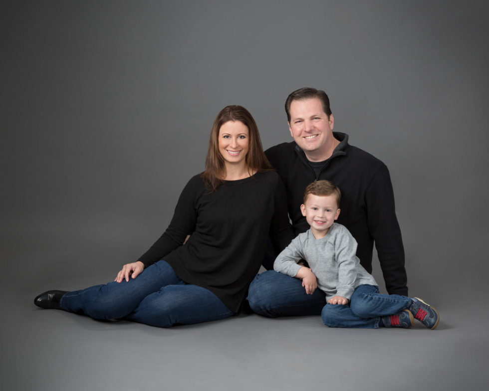 family studio gittings portraits DL9888 2400x1920 2