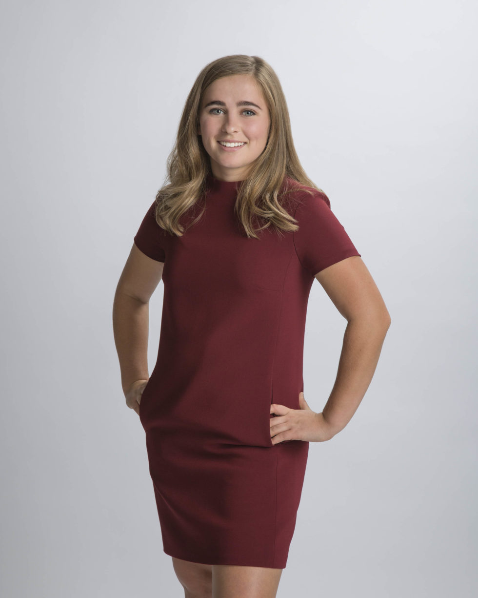 graduates studio gittings portraits FF11164b 2400x3000 1