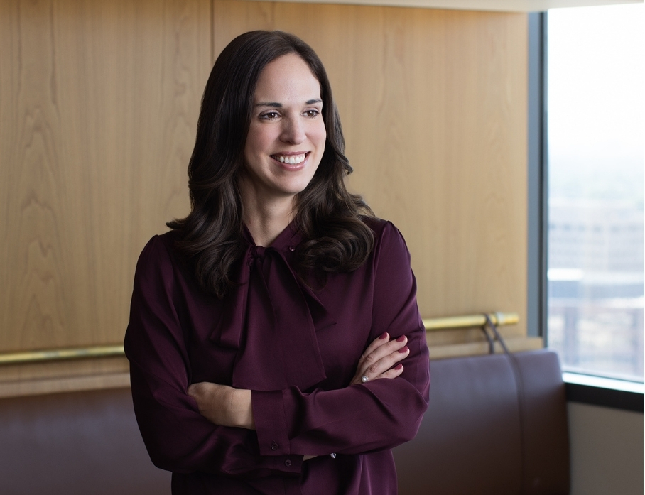 ©Gittings On Location Executive Closeup Woman Portrait In Office ©Gittings On Location Executive Closeup Woman Portrait In Office