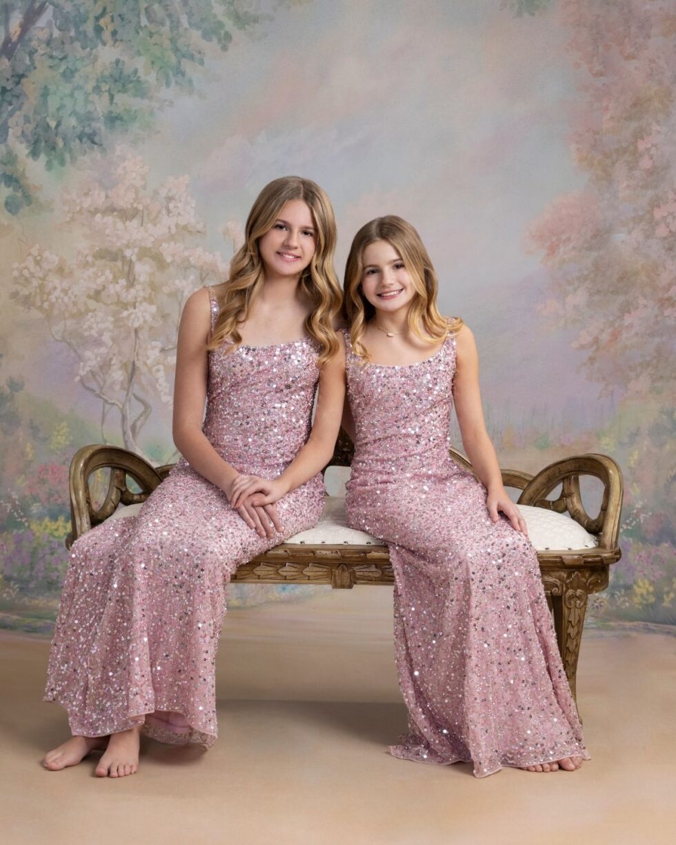 ©Gittings_Legacy_Style_Sisters